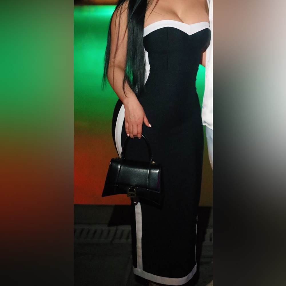 BLACK AND WHITE BANDAGE DRESS